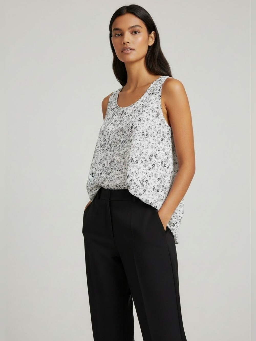 Banana Republic Picot-Trim Top, 100% Polyester, White Pink Floral, NWOT XS